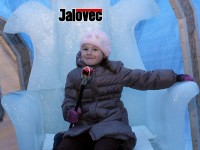 Ledové sochy lákají tisíce lidí