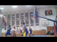 VIDEO: Sudí vzali basketbalistům Meziříčí šanci na výhru