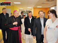 Biskup Josef Nuzík požehnal Vsetínu